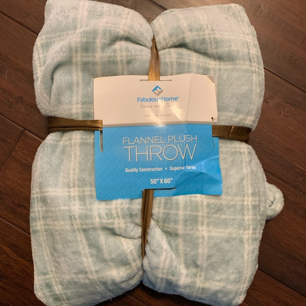 Flannel Plush Throw Blanket